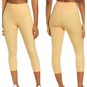 Girlfriend Collective Leggings Butter Yellow Size Large